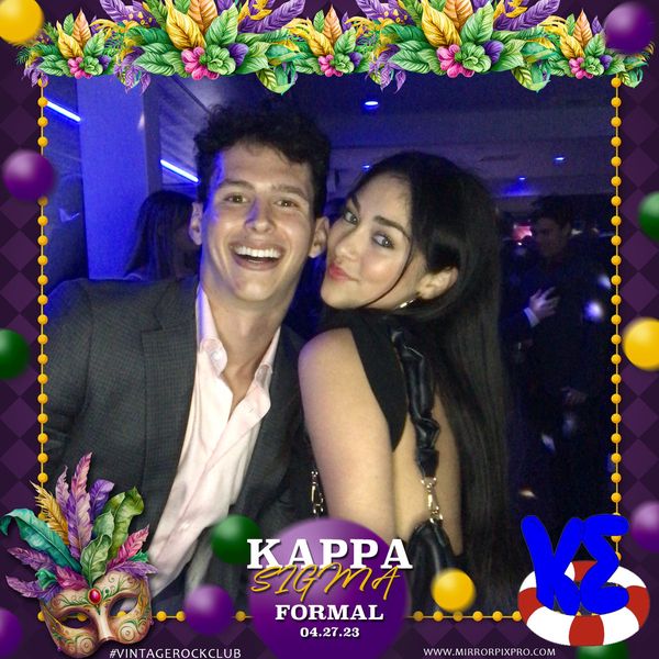 MirrorPIX social event photo booth